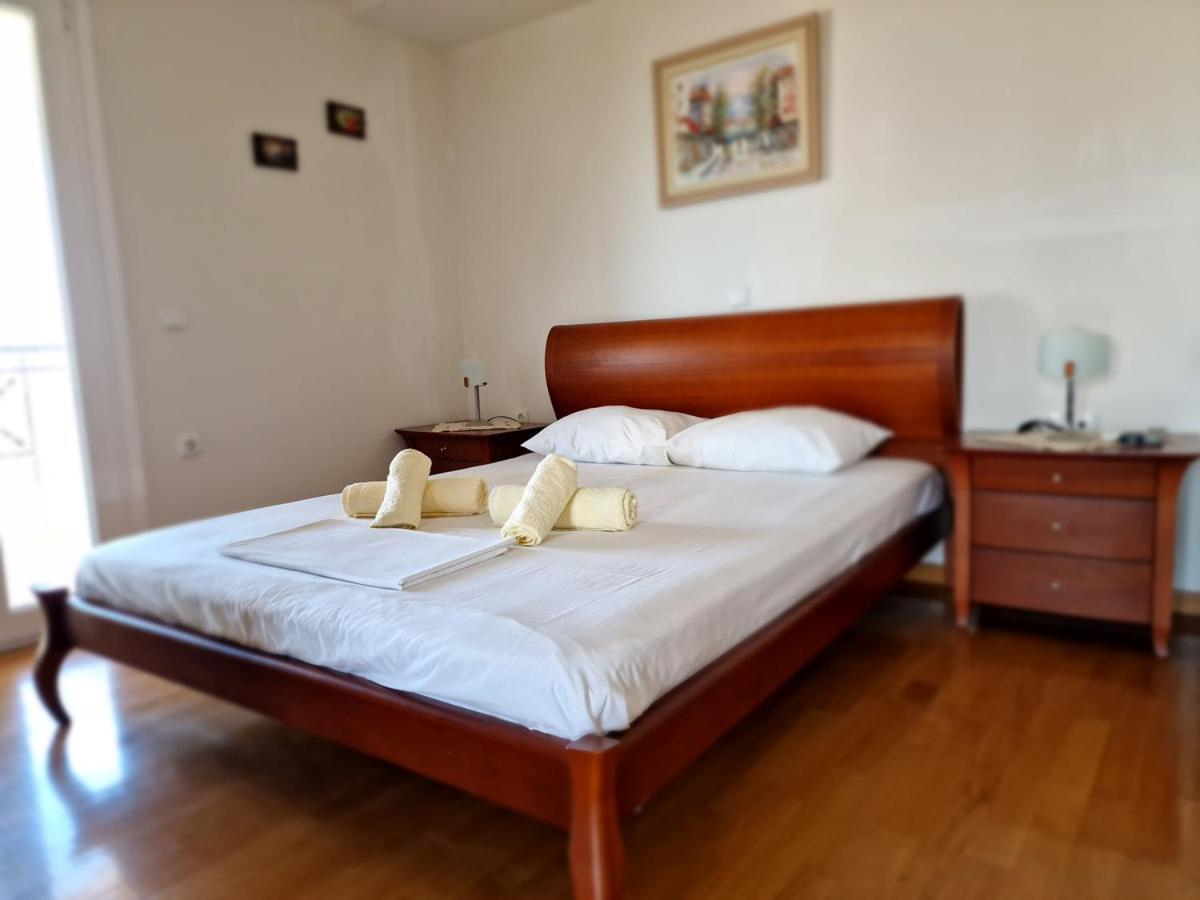 Villa Liana : Luxury Villa With Fantastic Sea View, Near Airport Pórto Ráfti Esterno foto