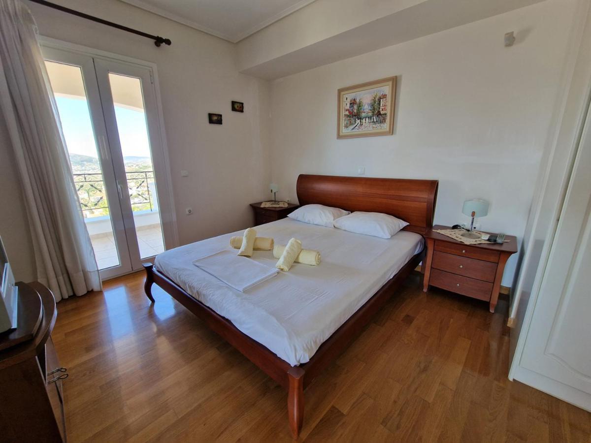 Villa Liana : Luxury Villa With Fantastic Sea View, Near Airport Pórto Ráfti Esterno foto